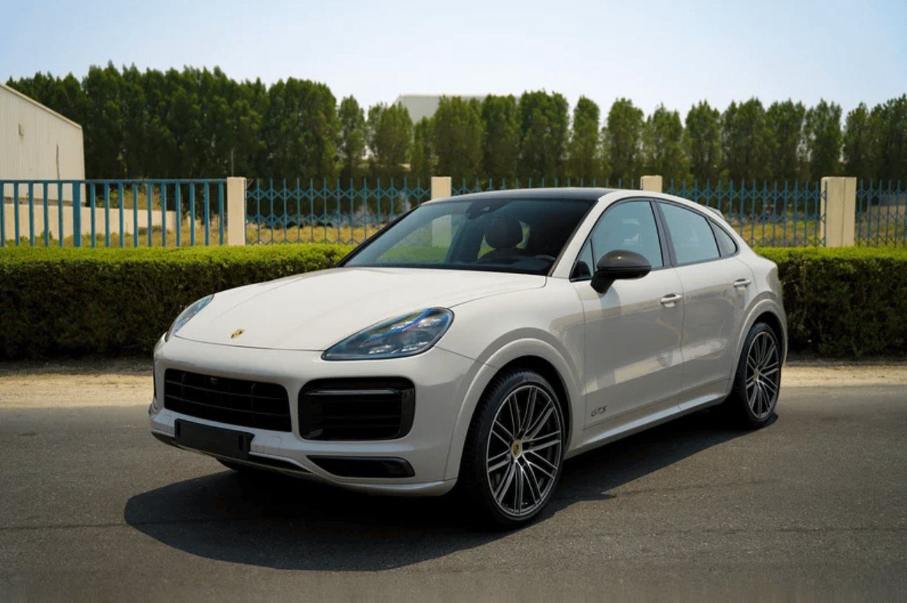 بورش كايان GTS Coupe