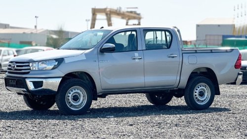 تويوتا هيلوكس Toyota hilux 2.4L 2023 basic option V4