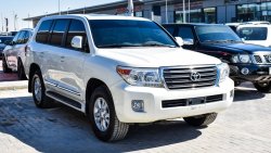 Toyota Land Cruiser GXR V8