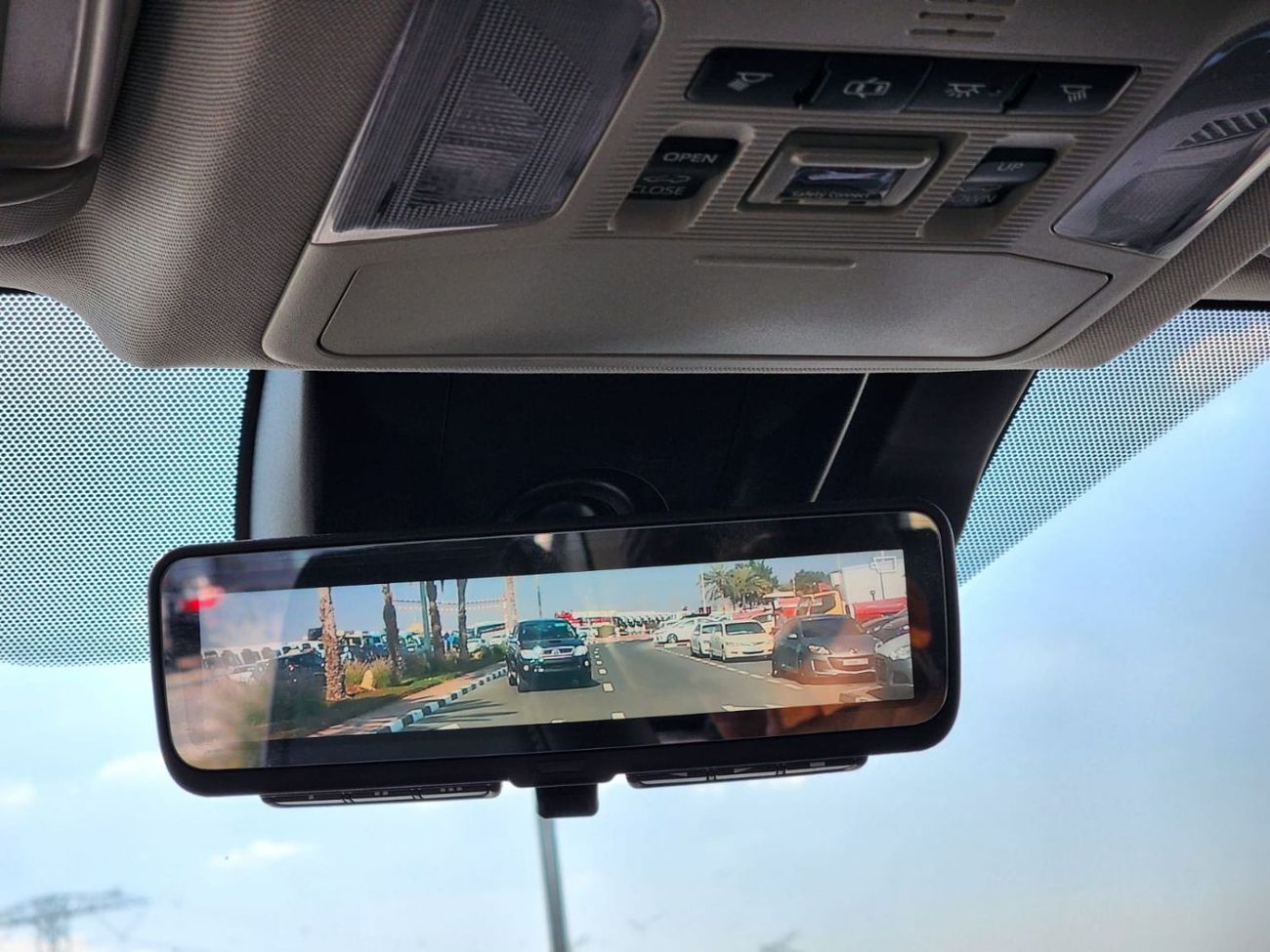 Toyota RAV4 XLE TOYOTA RAV4 LIMITED HYBRID 2019 FULL OPTION