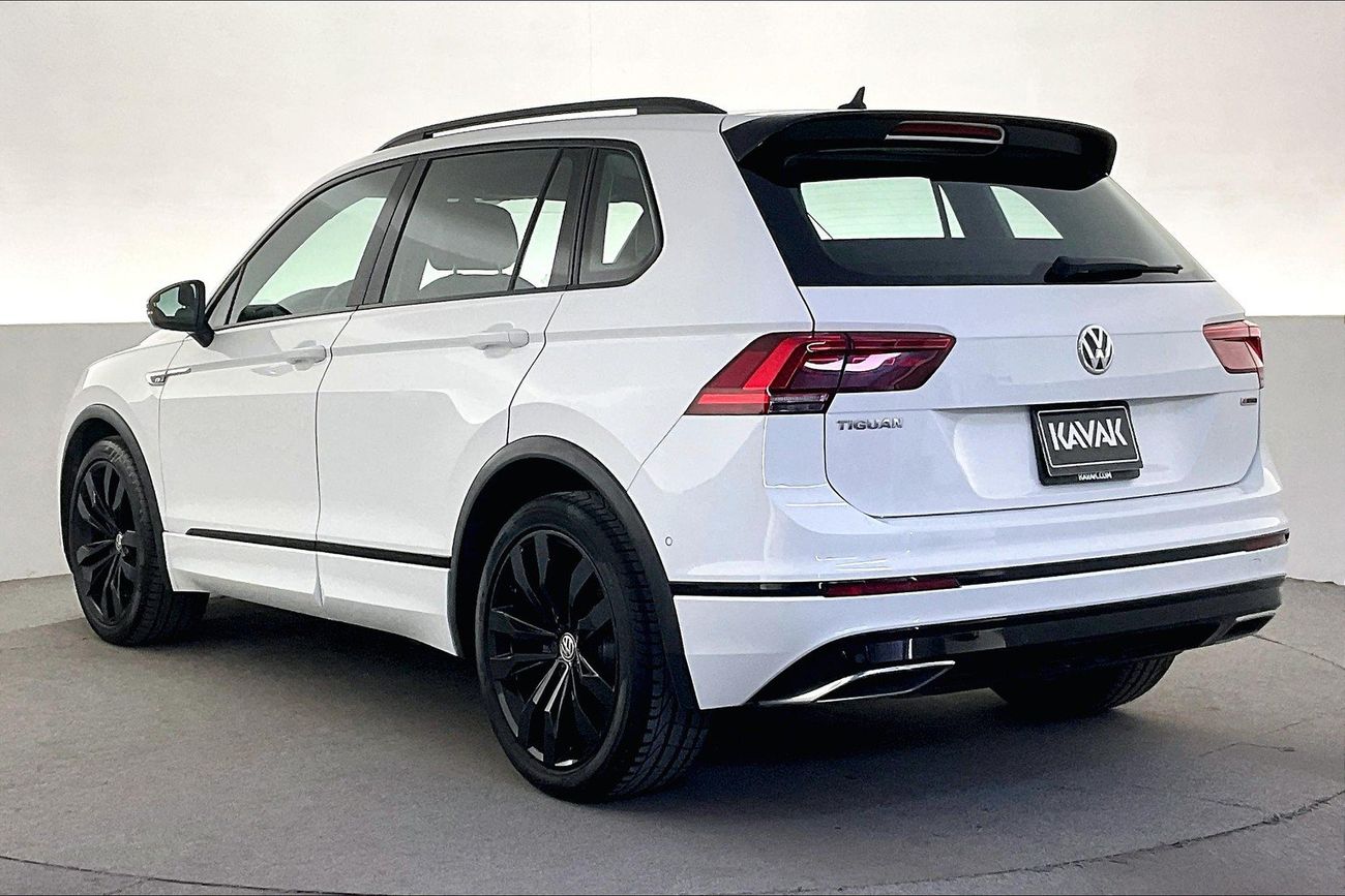 فولكس واجن تيجوان R-Line | شامل الضمان | 0 ﺪﻔﻋﺓ ﺃﻮﻟﻯ