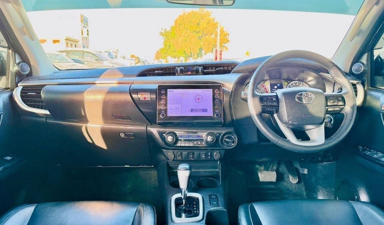 تويوتا هيلوكس DOUBLE CABIN | 2.8 DIESEL ENGINE | 360 VIEW CAMERA | RHD