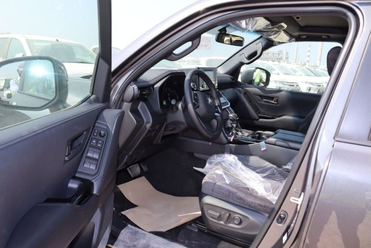 Toyota Land Cruiser 2023 TOYOTA LAND CRUISER 4.0L GXR BASIC WITH SUNROOF AUTOMATIC ZERO KM a