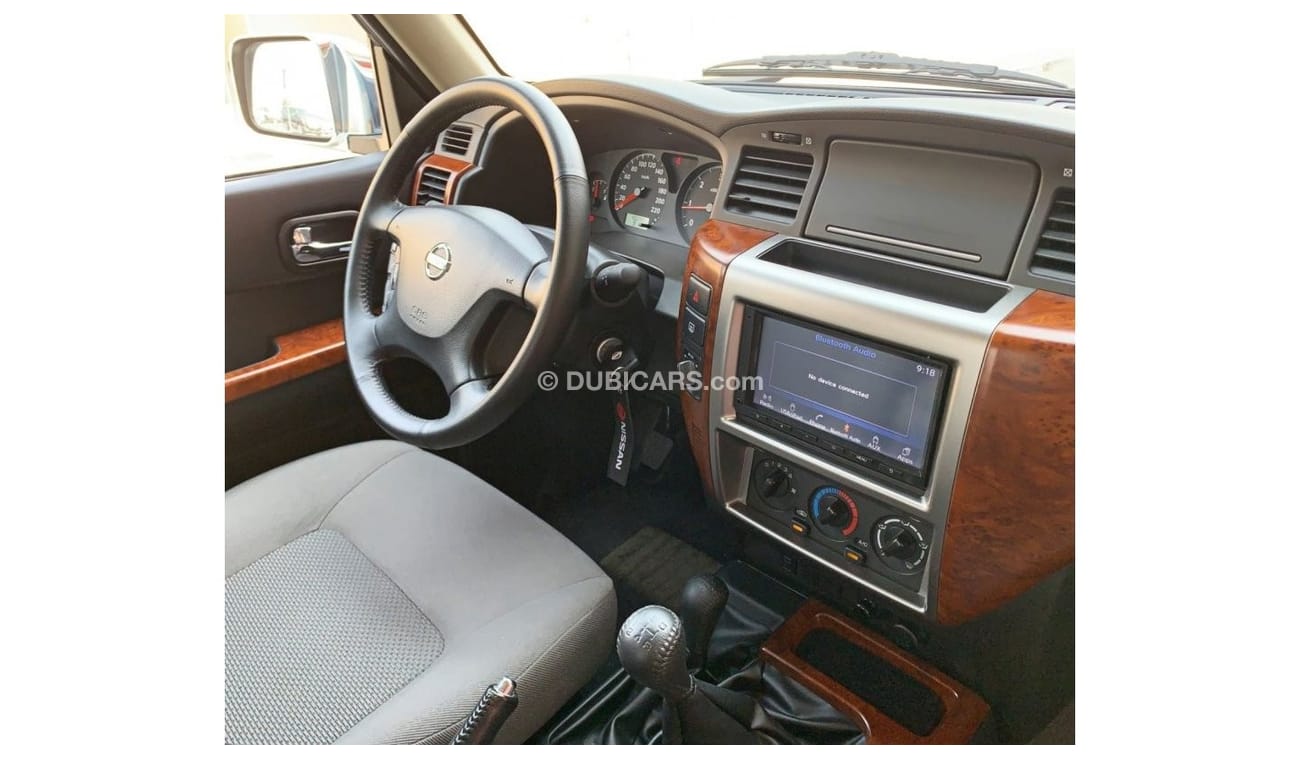 Nissan Patrol Safari MANUAL TRANSMISSION - 3 DOORS CAPSULE - BANK FINANCE FACILITY - FULL OPTION