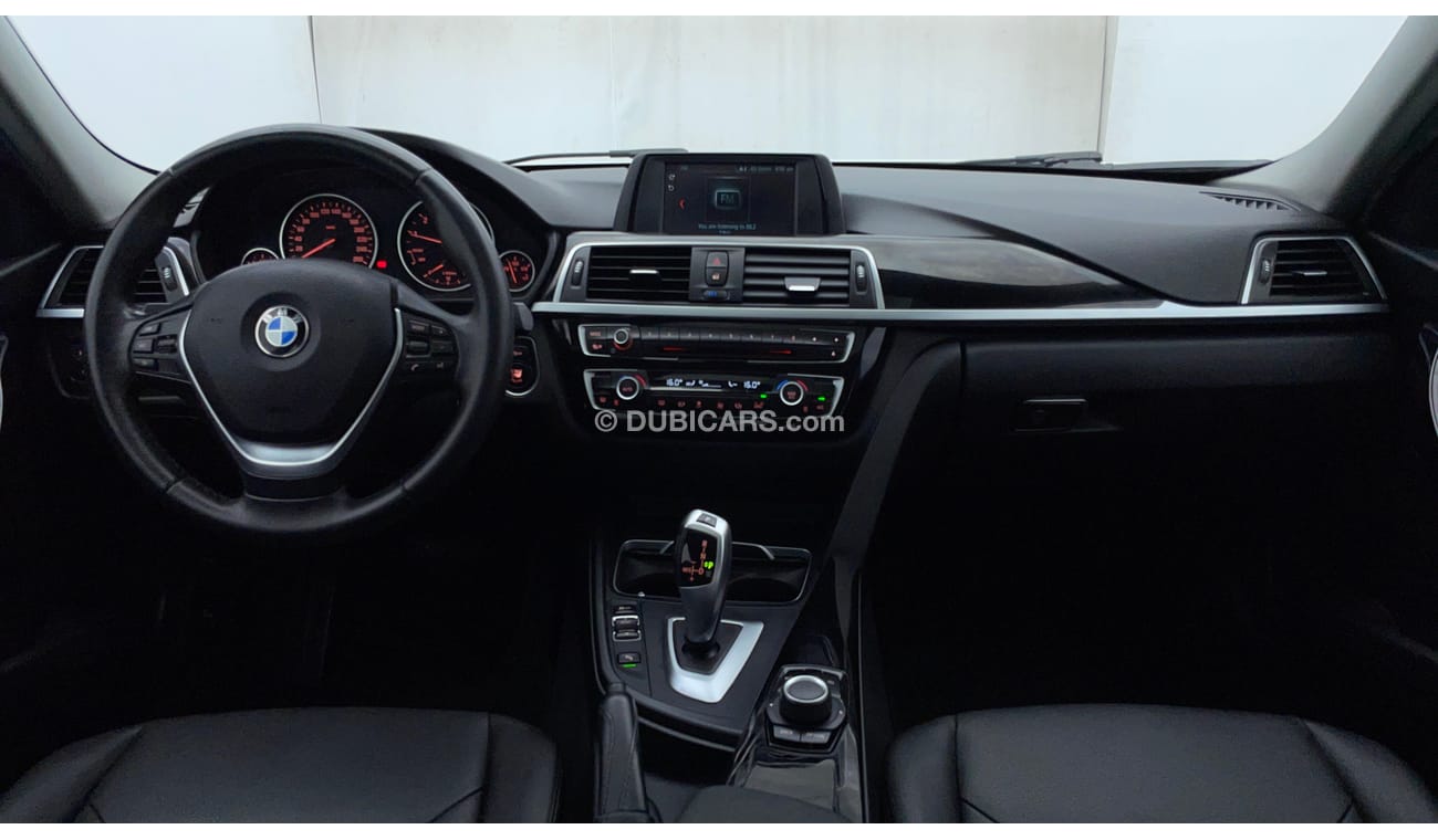 بي أم دبليو 318i EXCLUSIVE 1.5 | بدون دفعة مقدمة | اختبار قيادة مجاني للمنزل