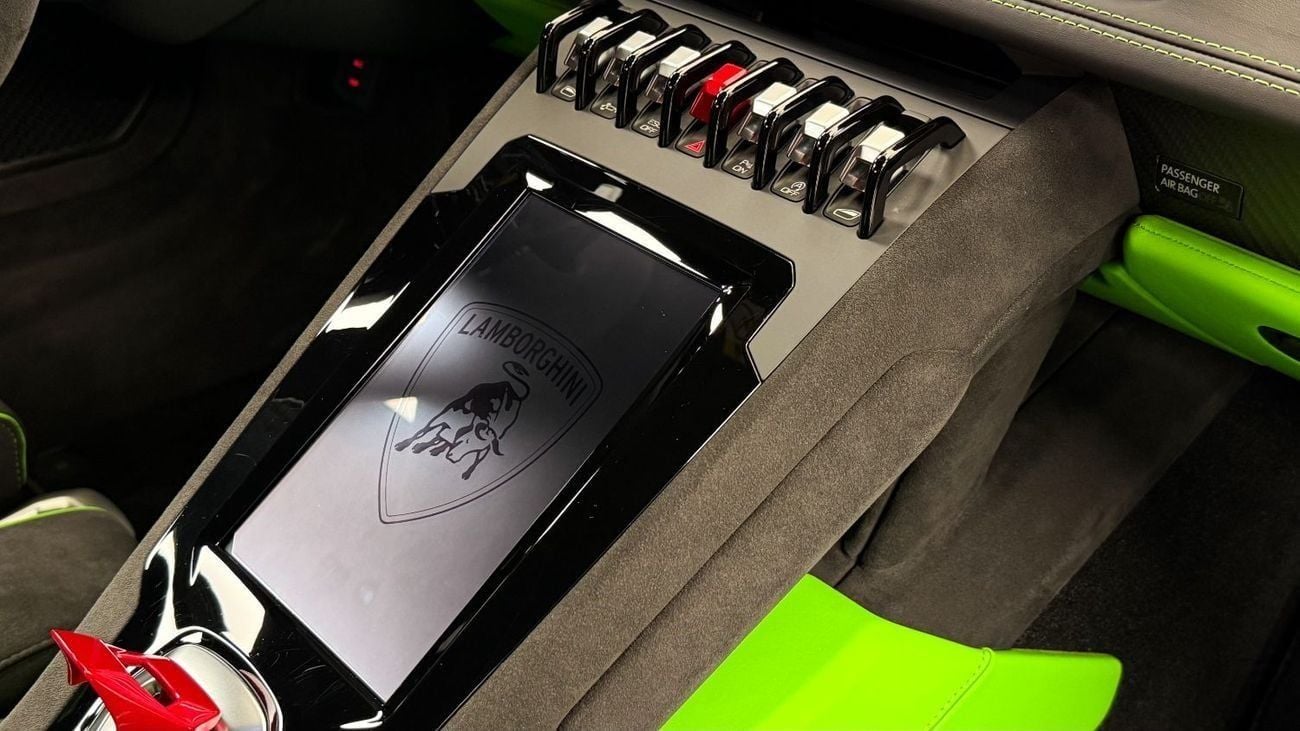 Lamborghini Huracan Lamborghini Huracán Tecnica LP640-2 2024 - Verde Mantis