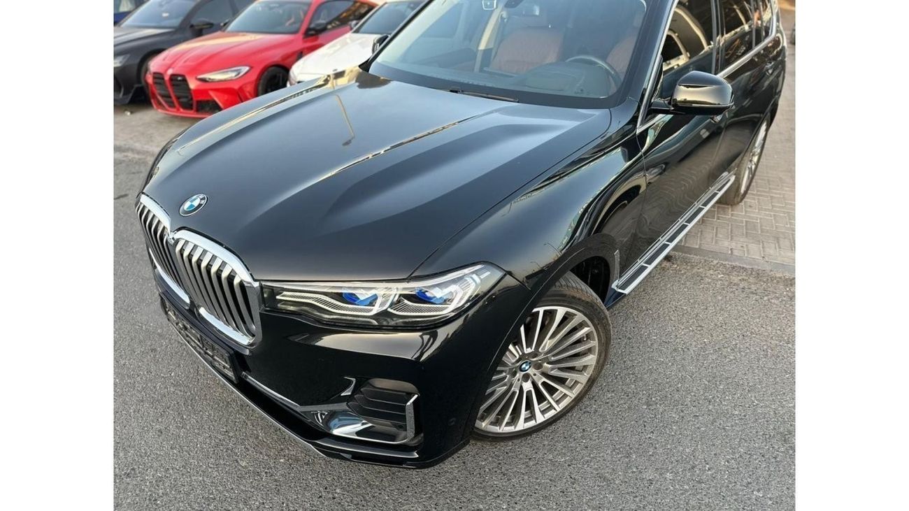 BMW X7 xDrive40i Masterclass UAE 50th Anniversary Edition BMW X7 2022 KOREA SPECS