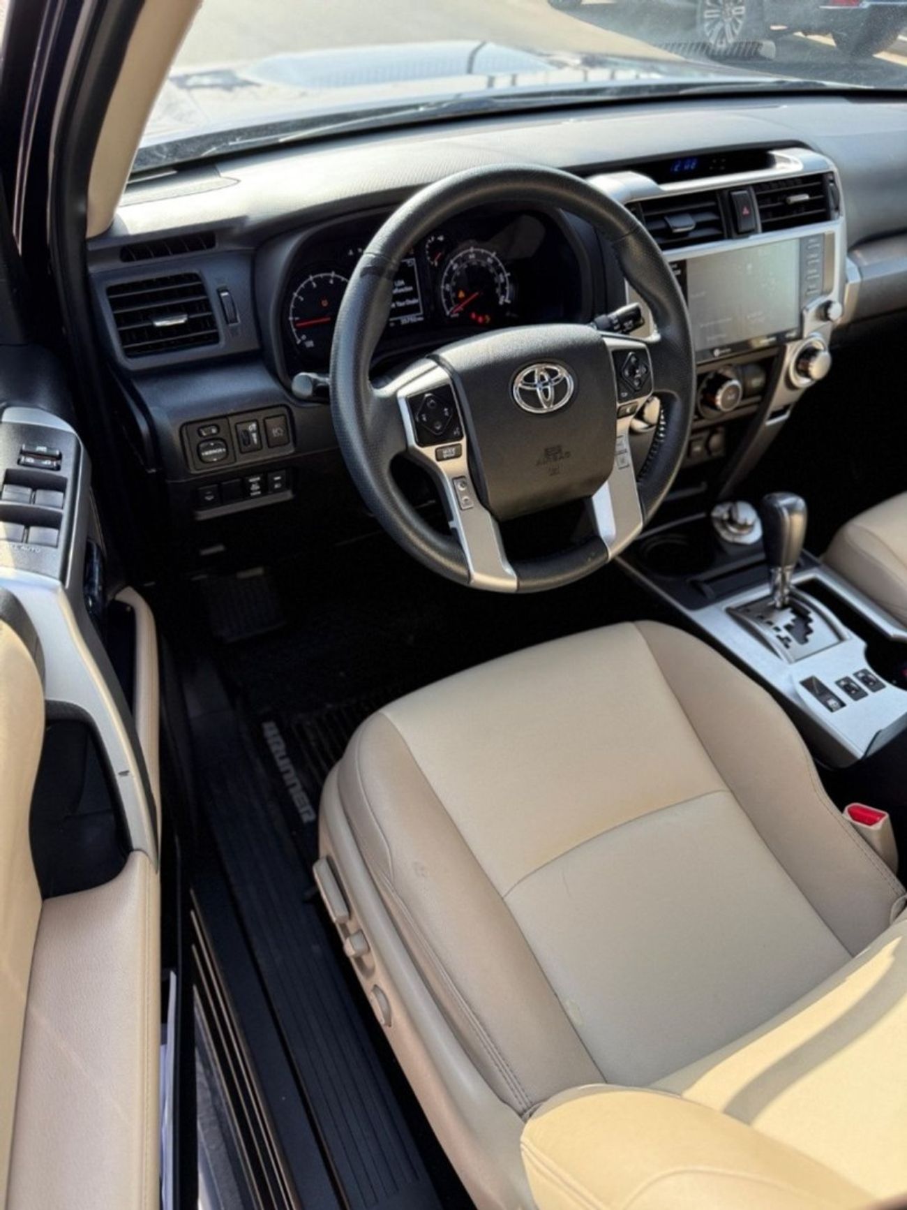 Toyota 4Runner SR5 premium upgrade version