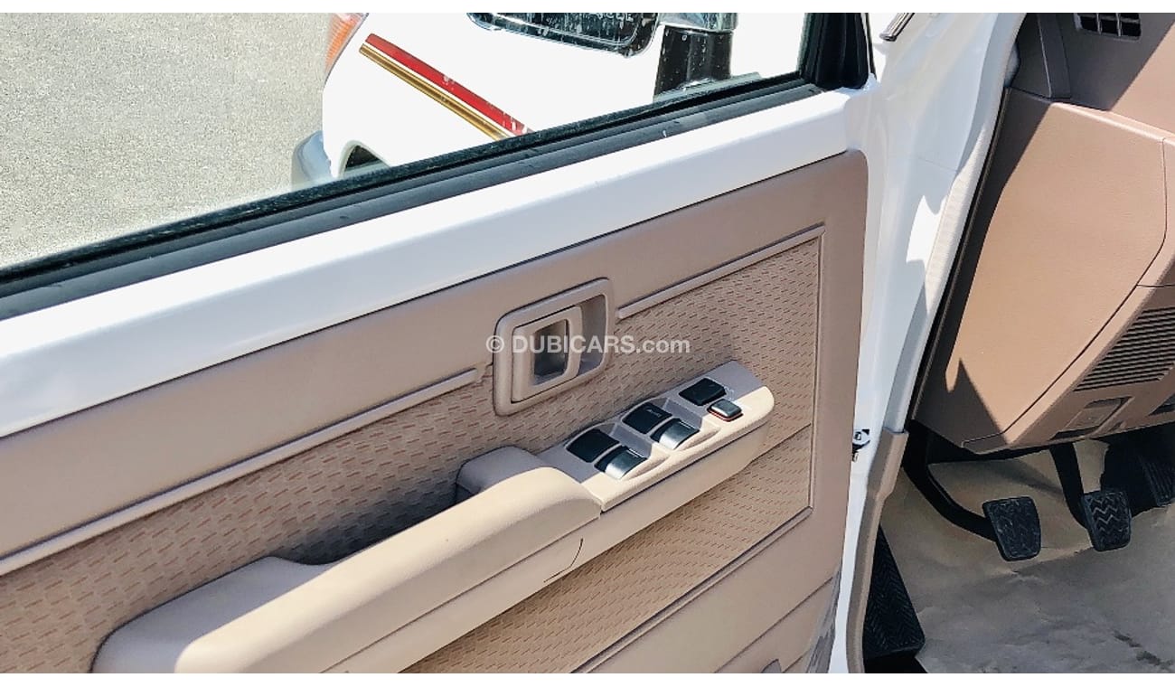 Toyota Land Cruiser 70 5-DOORS 4.5L DIESEL 2023