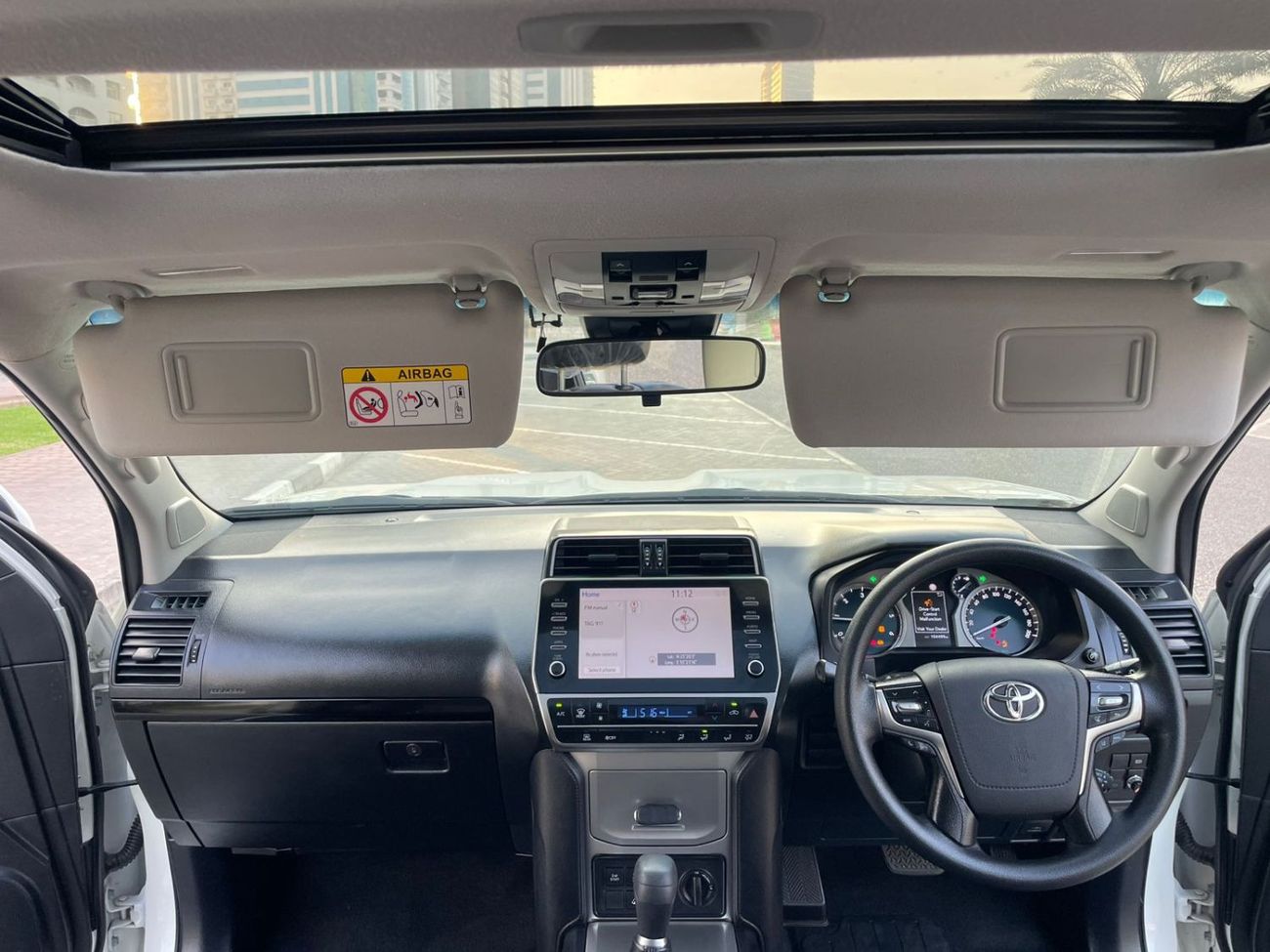 Toyota Prado Toyota prado 2022MODEL 2.8 Diesel engine Colour White push start Transmission Automatic Interior.Bla