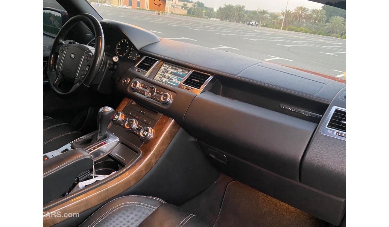 لاند روفر رانج روفر سبورت إتش أس إي Range Rover 2012 Sport GCC Perfect Condition - Accident Free