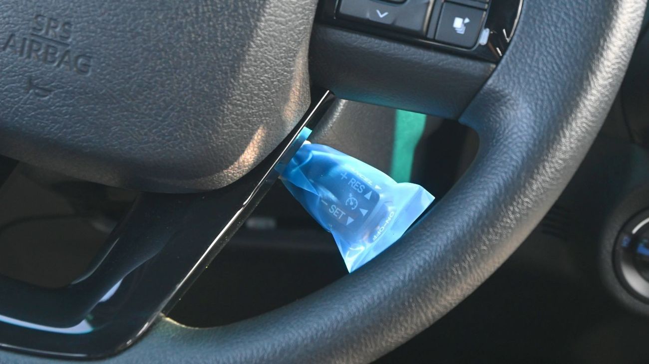 تويوتا هيلوكس Adventure 4.0L