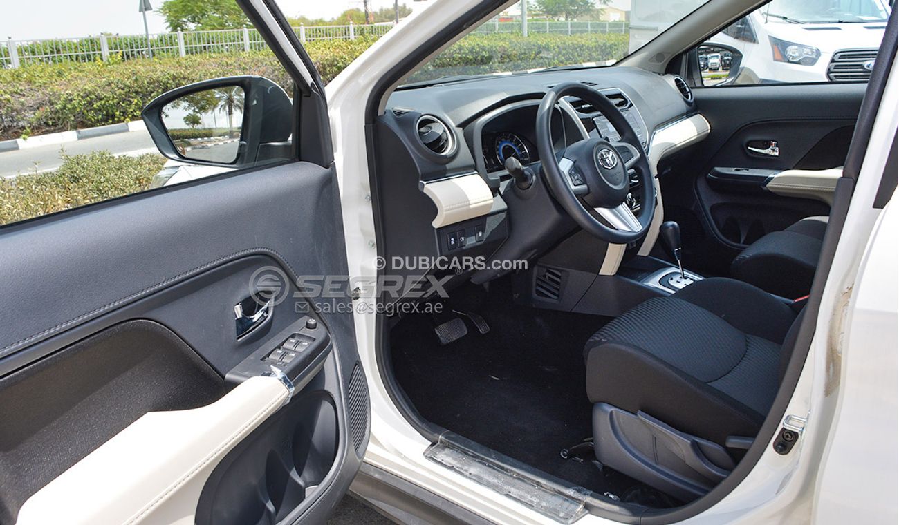 Toyota Rush 2020 MODEL PETROL 1.5L WITH PUSH START. TRES BON OFFRE.