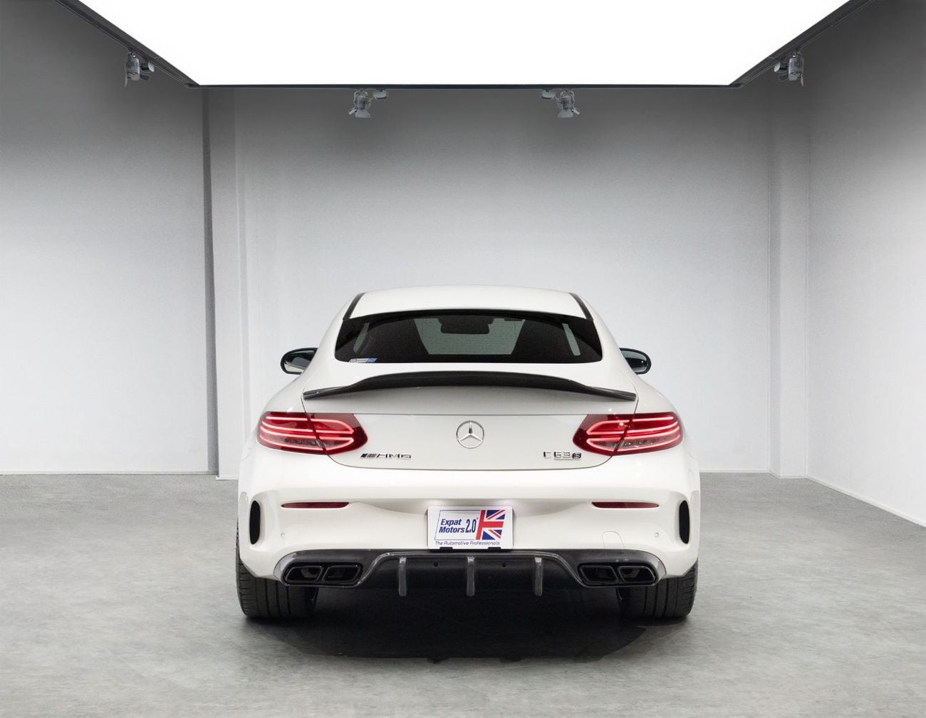 مرسيدس بنز C 63S AMG