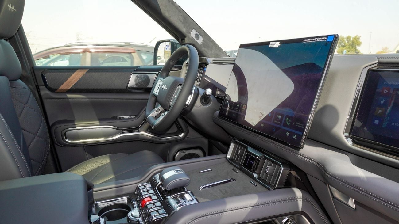 BYD Leopard 8 Brand New BYD Lepoard Ultra EV 2025 Export 4WD A/T|Black/Black|N-LEOP-UL5-EV-25|