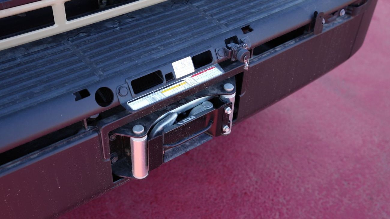 Toyota Land Cruiser Pick Up 2024 TOYOTA LC79 PICK-UP SINGLE CABIN 2.8L TURBO V4 DISESL  AUTOMATIC TRANSMISSION