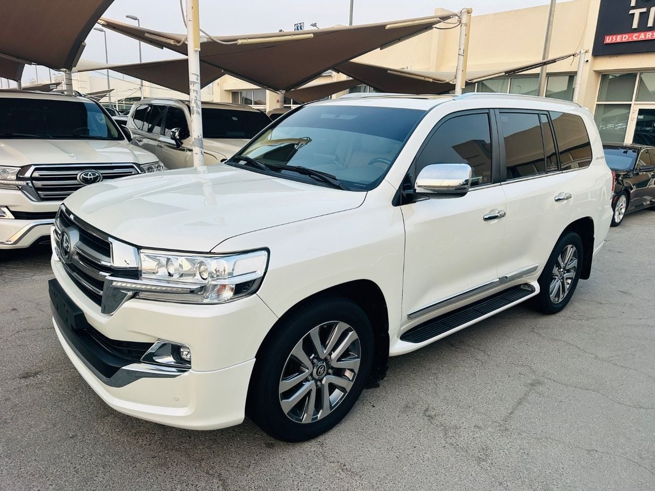 Toyota Land Cruiser VXR