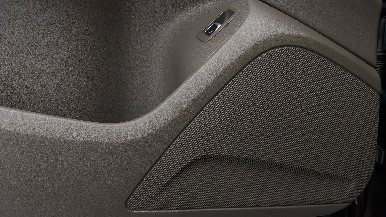 Audi Q5 40 TFSI S LINE 2 | Under Warranty | Inspected on 150+ parameters