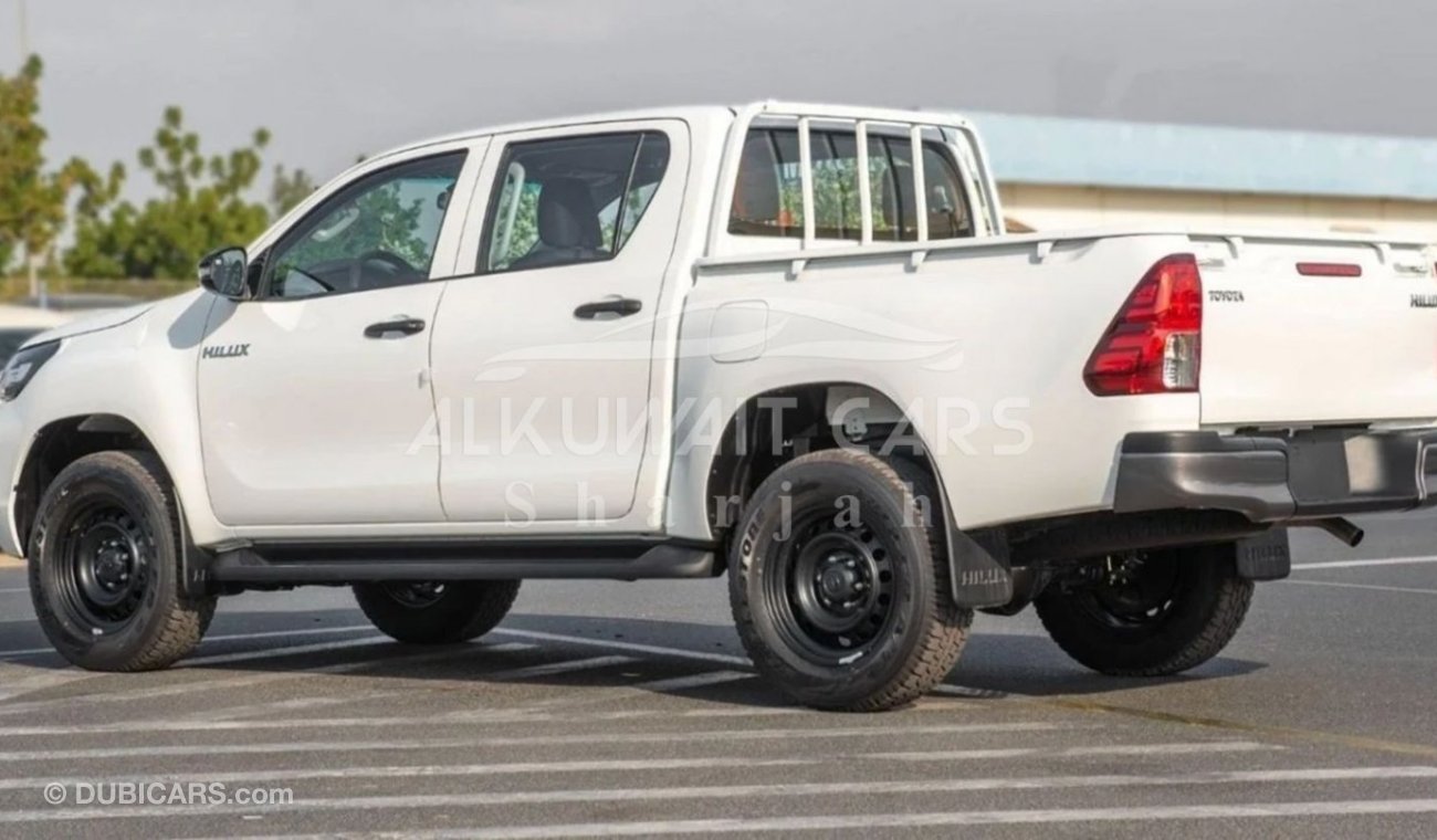 Toyota Hilux DC 2.4D MT 4X4 P.WINDOW MY2023 – WHITE