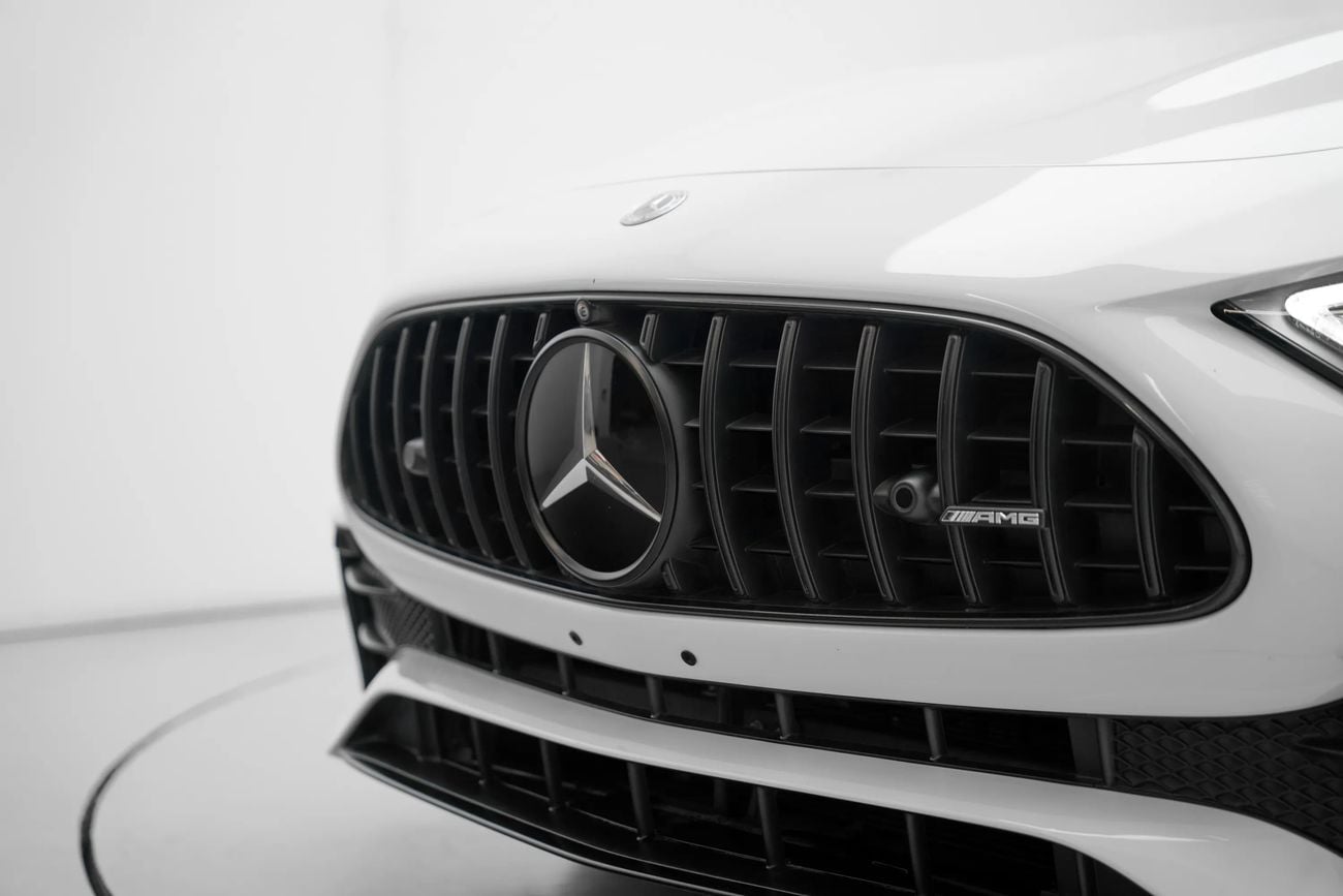 Mercedes Benz SL 280 ROADSTER (NON GCC)