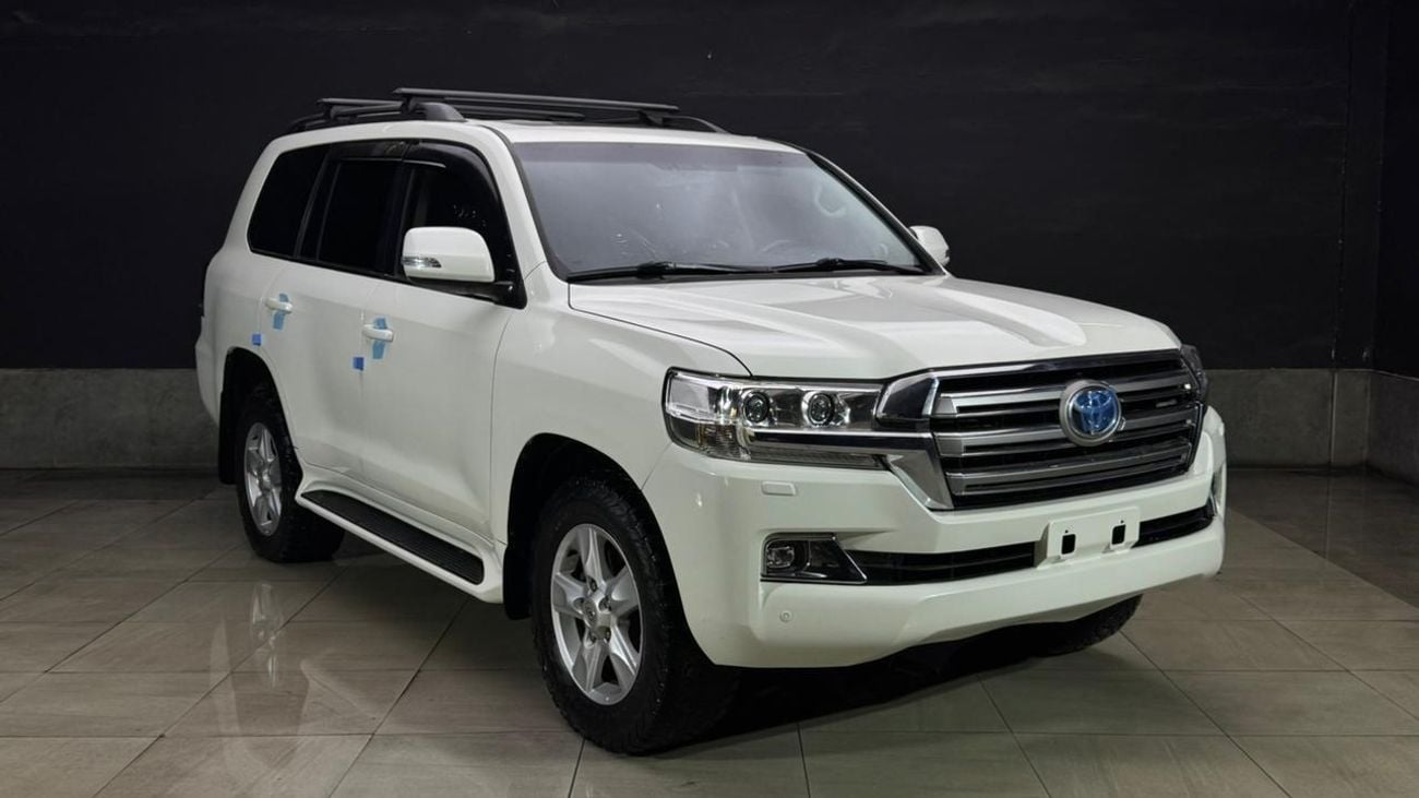 تويوتا لاند كروزر diesel 4.5 liter ,right hand drive ,full option ,for export only