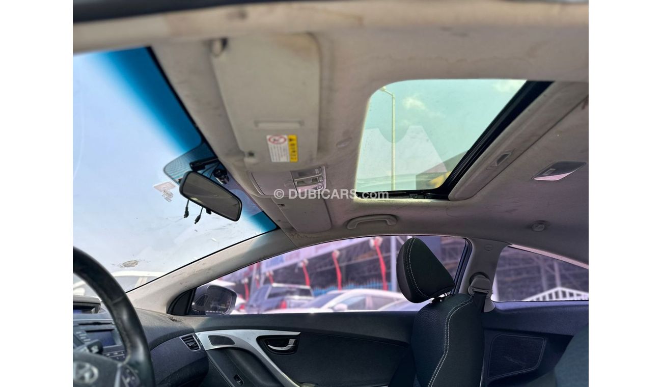 هيونداي إلانترا Hyundai Avante 2014 coupe  4 cylinders  Fuel full option  Sunroof