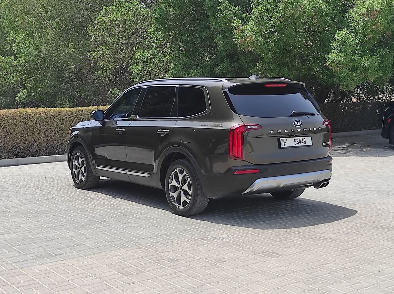 كيا تيلورايد LX 3.8L (291 HP)