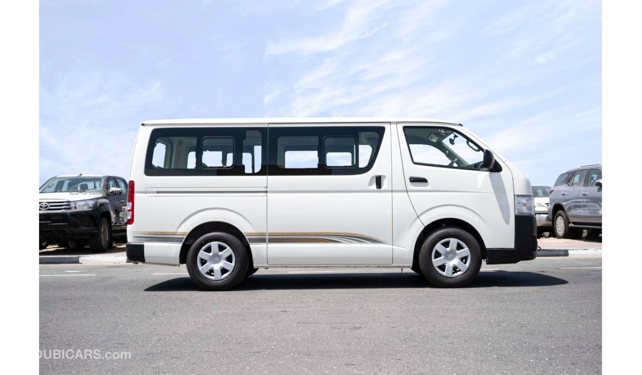 تويوتا هاياس 2.5L Diesel 15 Seater Standard Roof