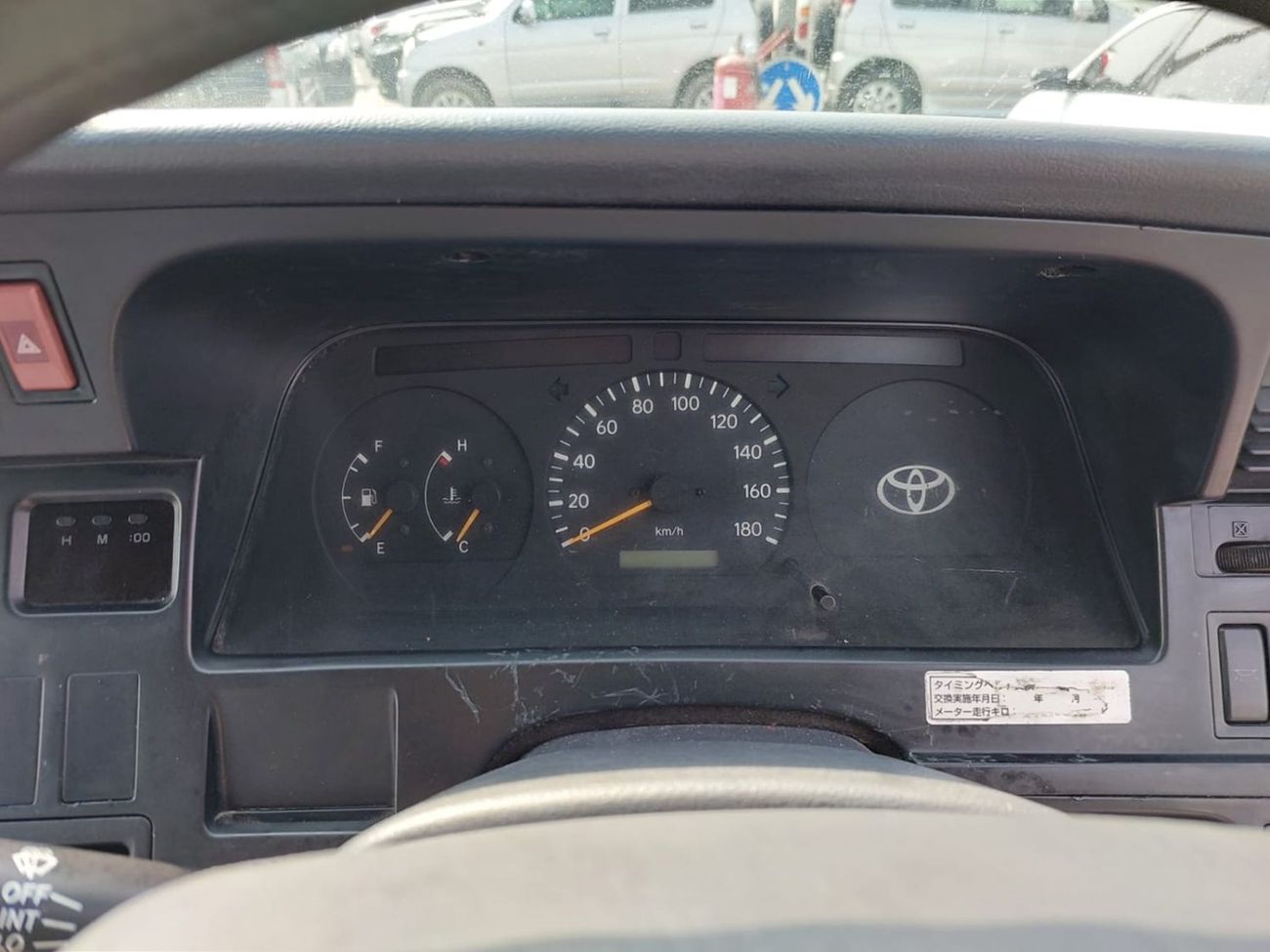 تويوتا هاياس TOYOTA HIACE COMMUTER VAN RHD 2001 MODEL 3.0 L DIESEL MANUAL(PM08349)