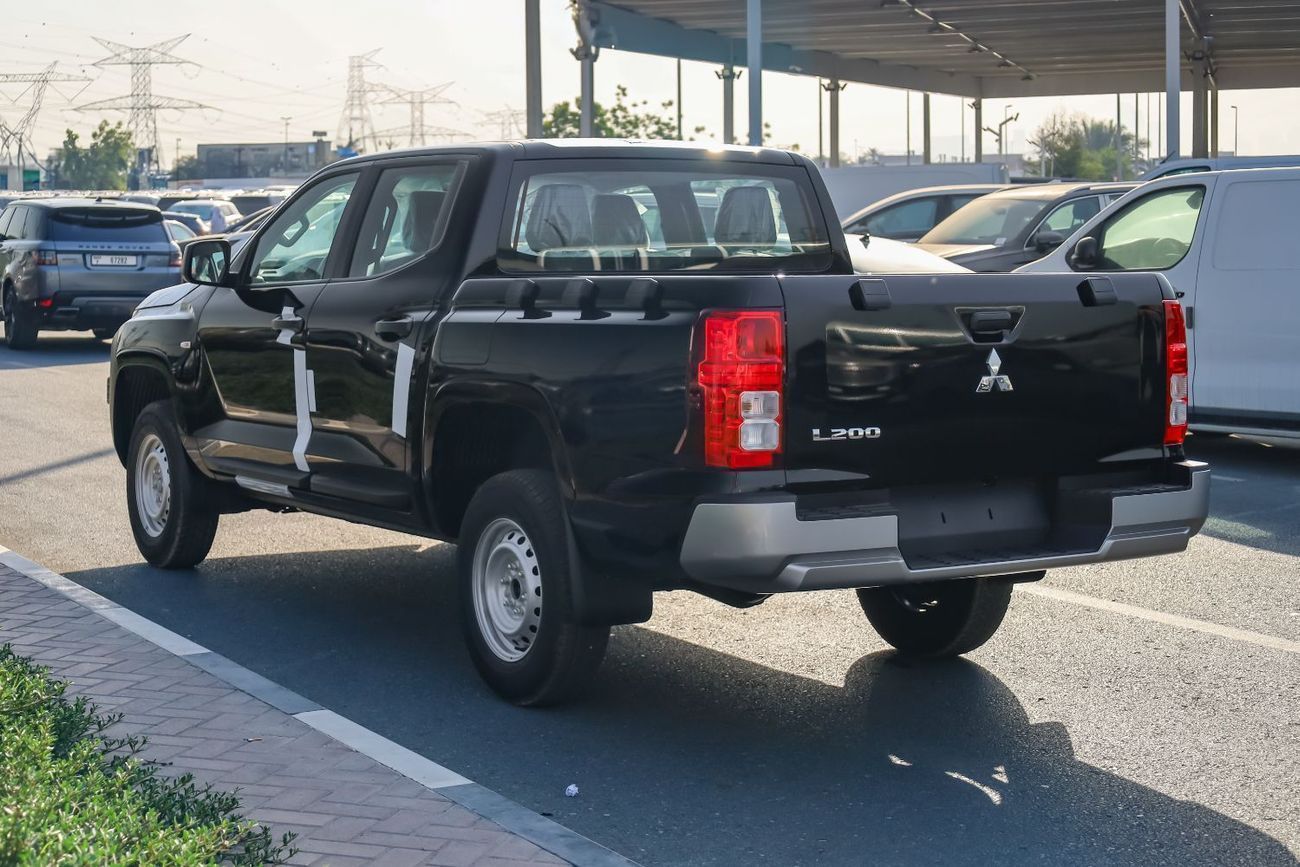 ميتسوبيشي L200 2027 GL | Mid-Line 2.4L Petrol 4x4 MT | DC Pickup | Brand New | EXPORT