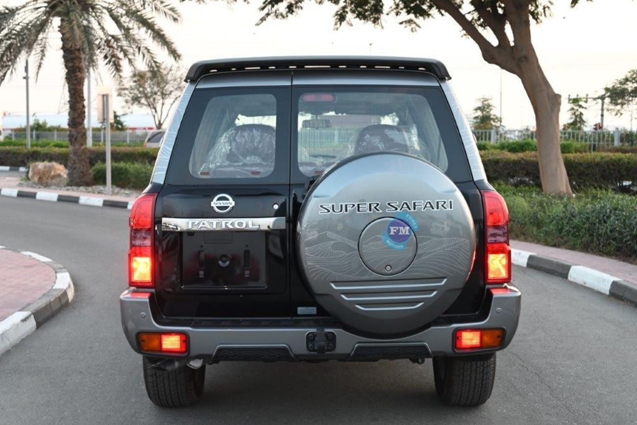 Nissan Patrol Super Safari Patrol Legend 4.8L 4WD 7 Seat Automatic