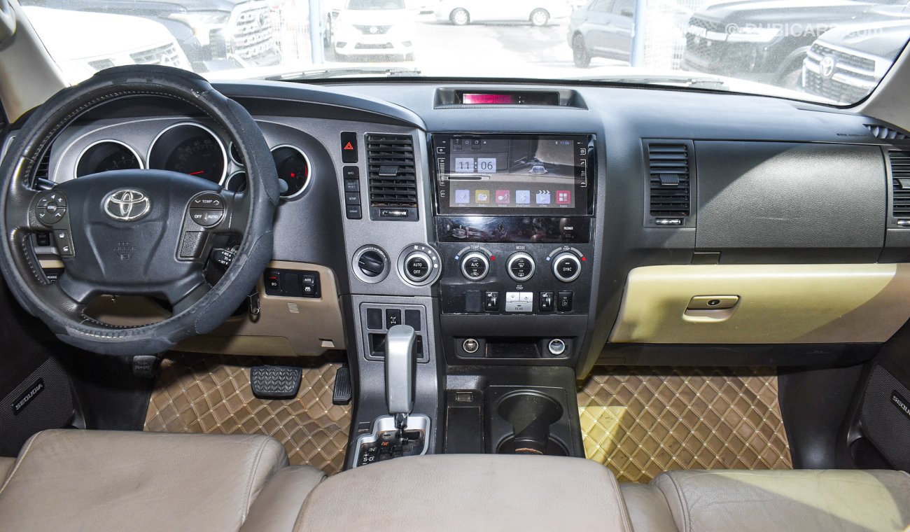 Toyota Sequoia