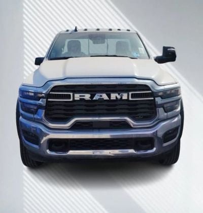 رام 5500  CHASSIS 6.7L TURBODIESEL AUTOMATIC TRANSMISSION ( ONLY FOR RE- EXPORT )