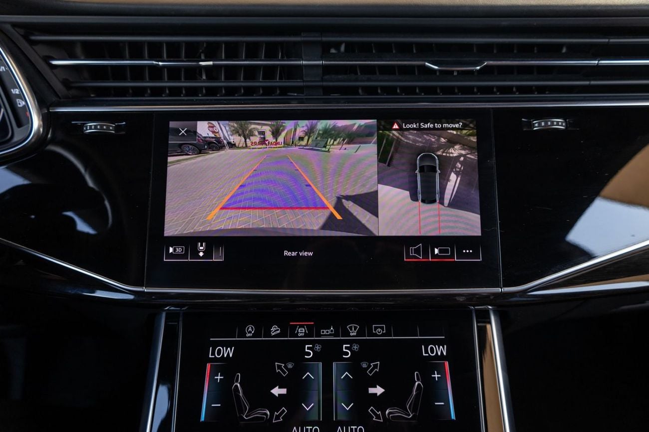 Audi Q8 55 TFSI quattro S-Line 3.0L (340 HP) Audi Q8 55TFSI Quattro S-Line 2019 GCC | Warranty