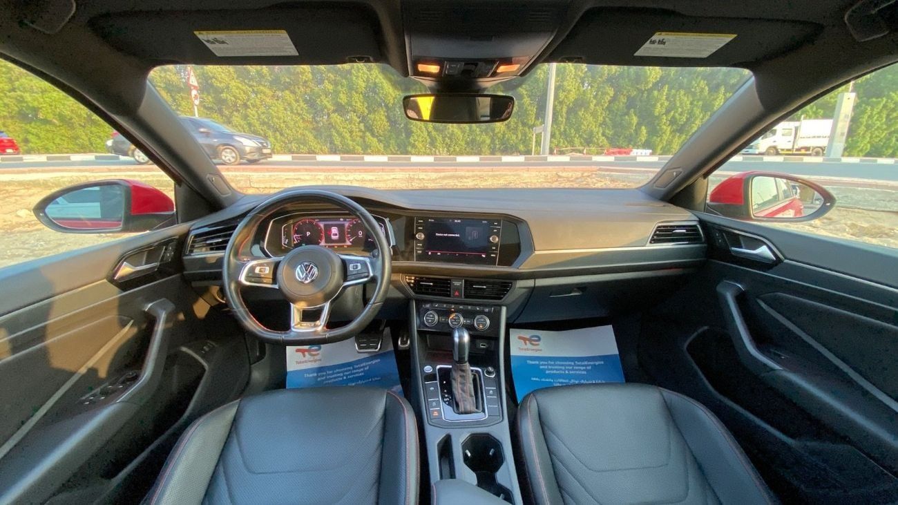 Volkswagen Jetta 2.0L GLI Full Option