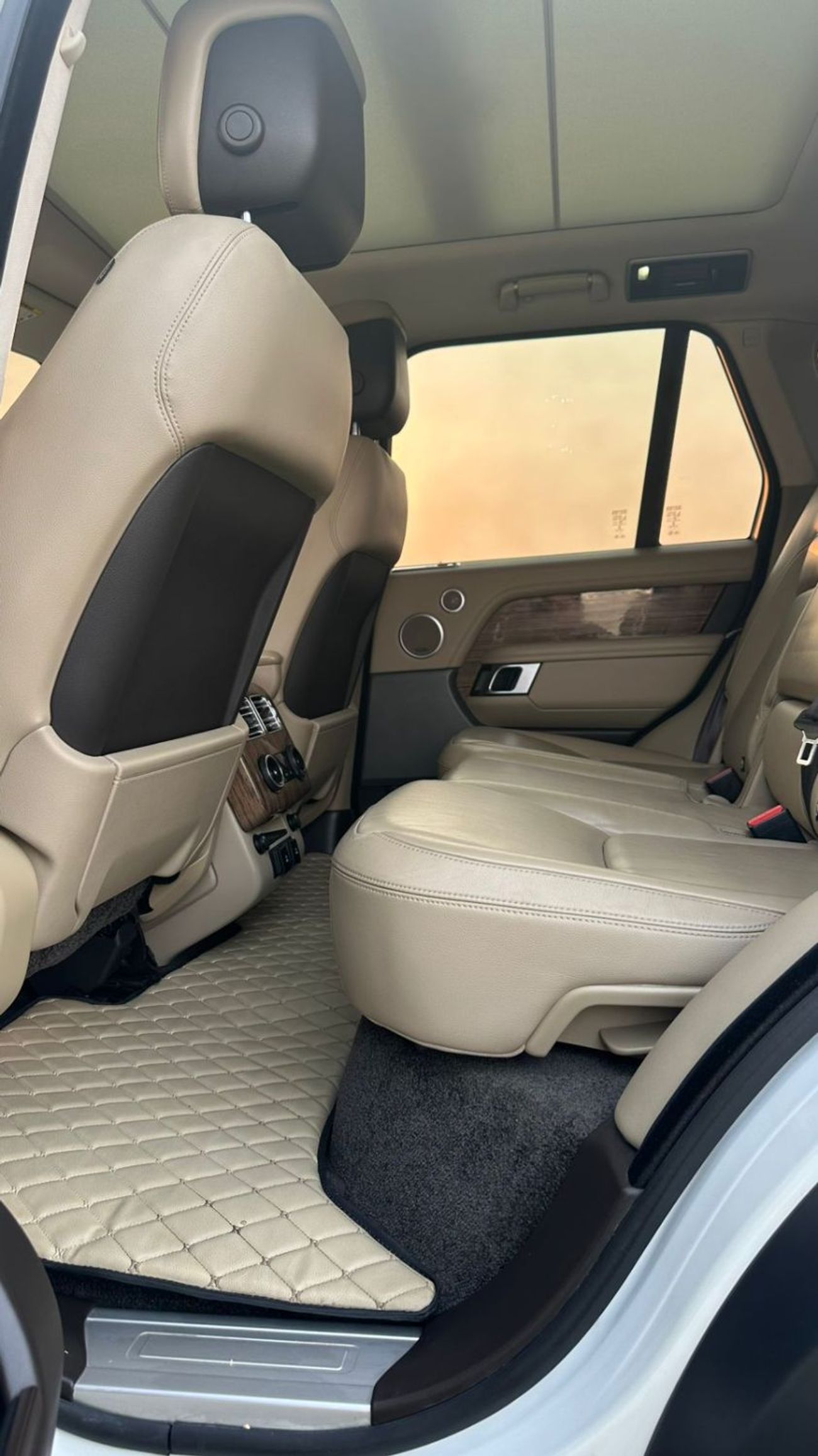 لاند روفر رينج روفر HSE 3.0L (380 HP)