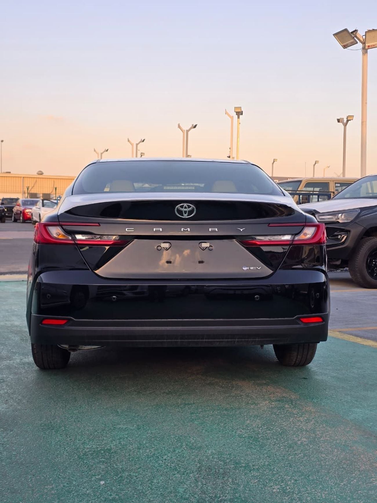 تويوتا كامري TOYOTA CAMRY 2.5L V4 HYBRID 2026 MODEL