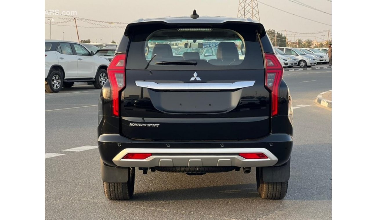 ميتسوبيشي مونتيرو Montero Sport 2021 3.0L E72+ | GCC specs 4x4 (Sunroof/Heating Seats) | Black/Black Leather Interior