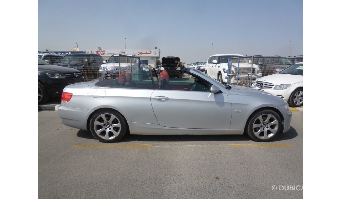 Used BMW 320i hard top convertible 2009 for sale in Dubai - 128219