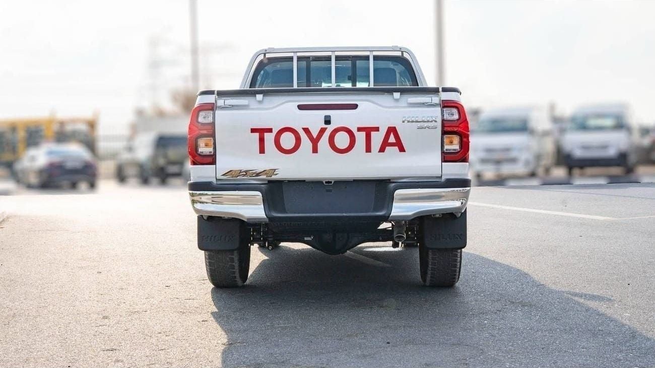 تويوتا هيلوكس 2024 Toyota Hilux DC 2.7L Petrol MT - Red Interior