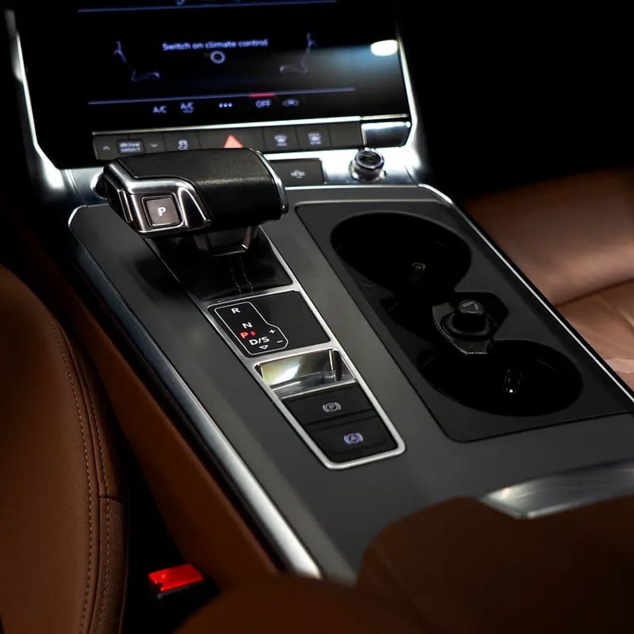 Audi A6 40 TFSI 2.0L AED 2,682 P.M. • 0% Downpayment • Audi A6 40 Tfsi • Agency Warranty