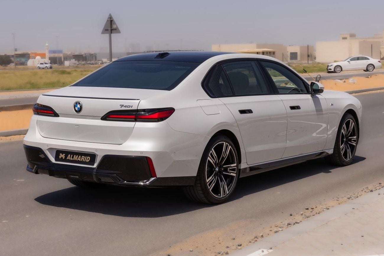 بي أم دبليو 740i BMW 740i M Sport Individual – 2026 | GCC | 2 YEARS WARRANTY | Only 2,213 KM | AED 449,000