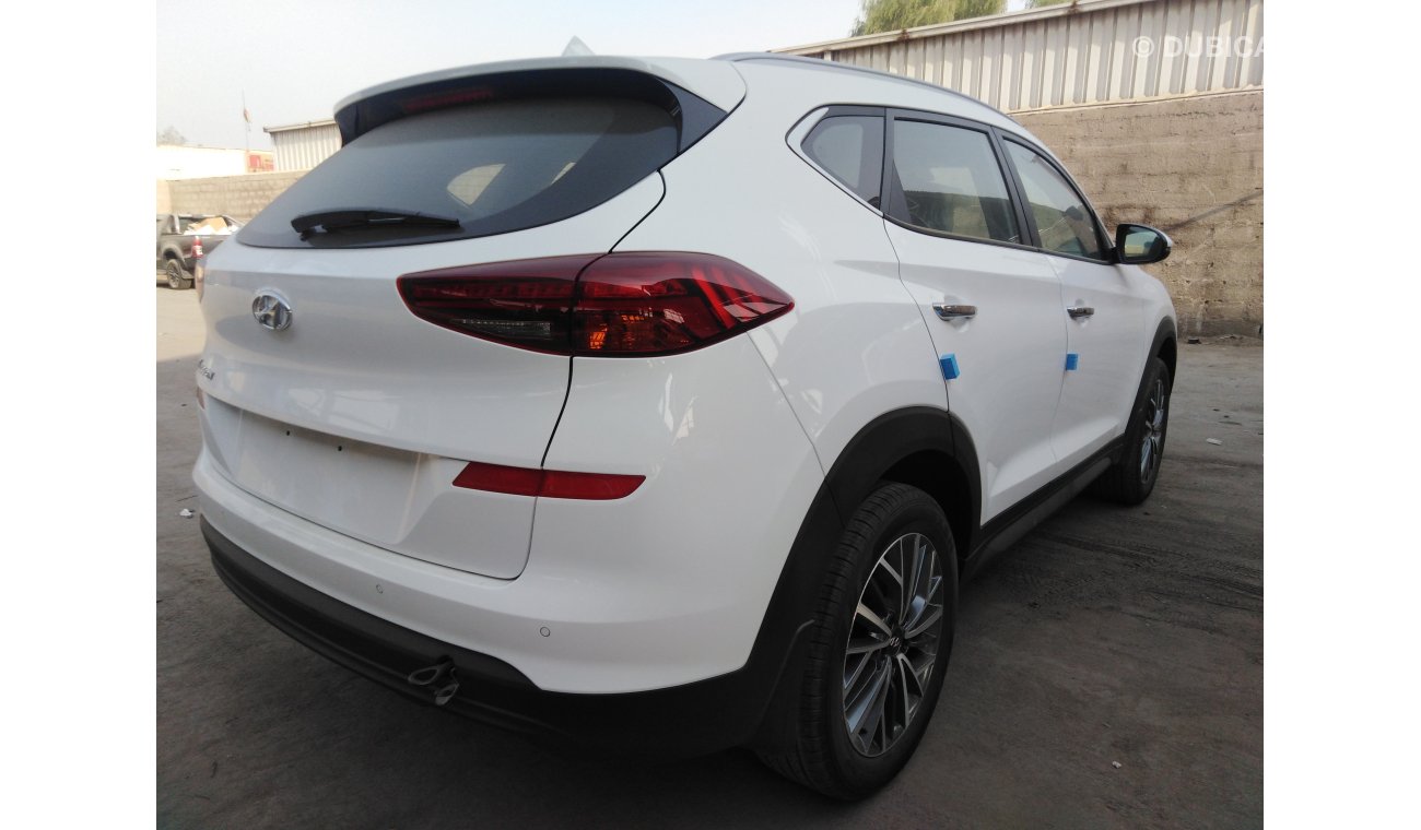 Hyundai Tucson 2020  1 ELECTRIC SEAT 2.0L  PARKING  SENSORS  PUSH START KEYLESS ENTRY WITHOUT PANORAMIC ONLY EXPORT