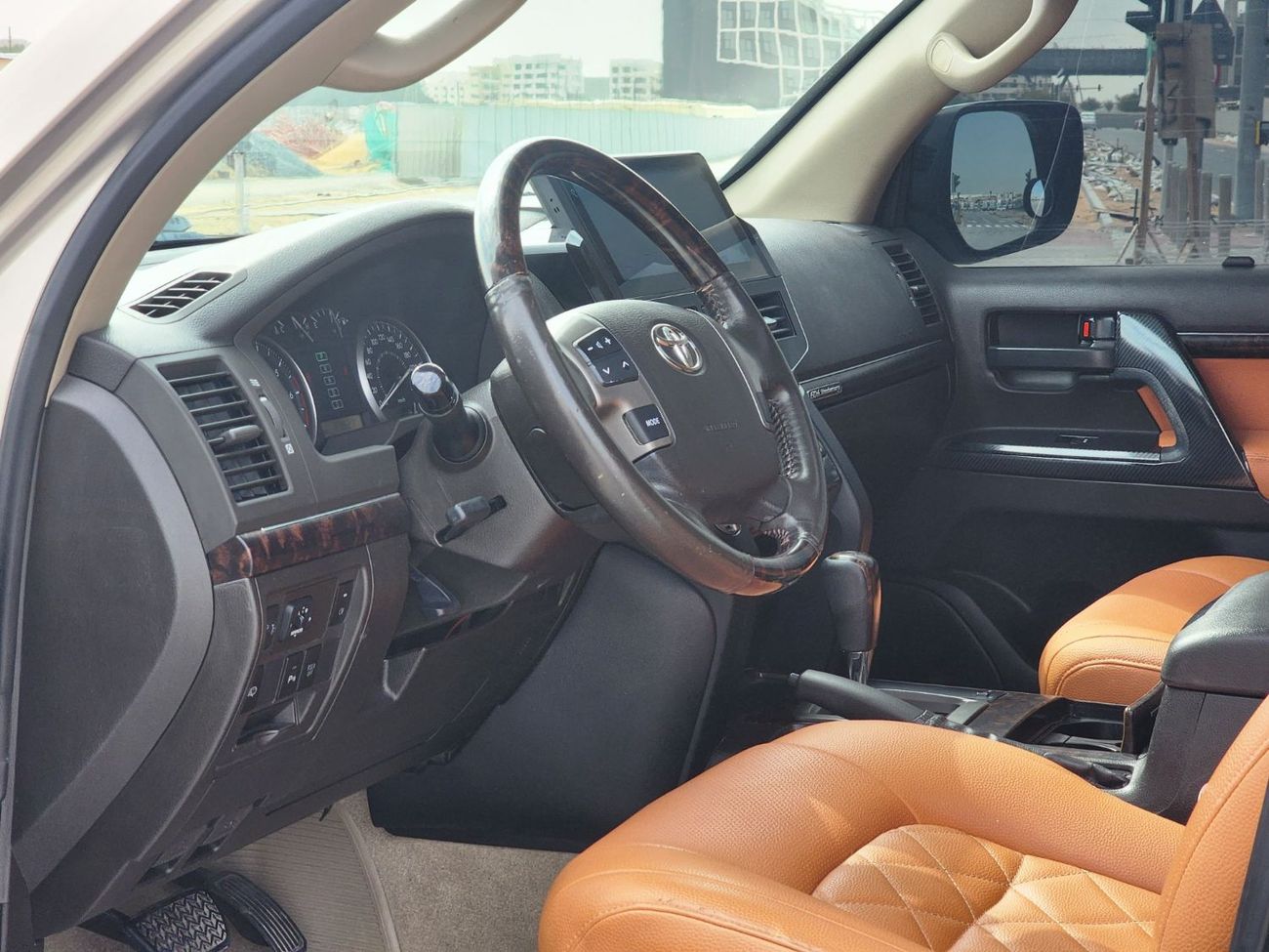 تويوتا لاند كروزر GX.R V6