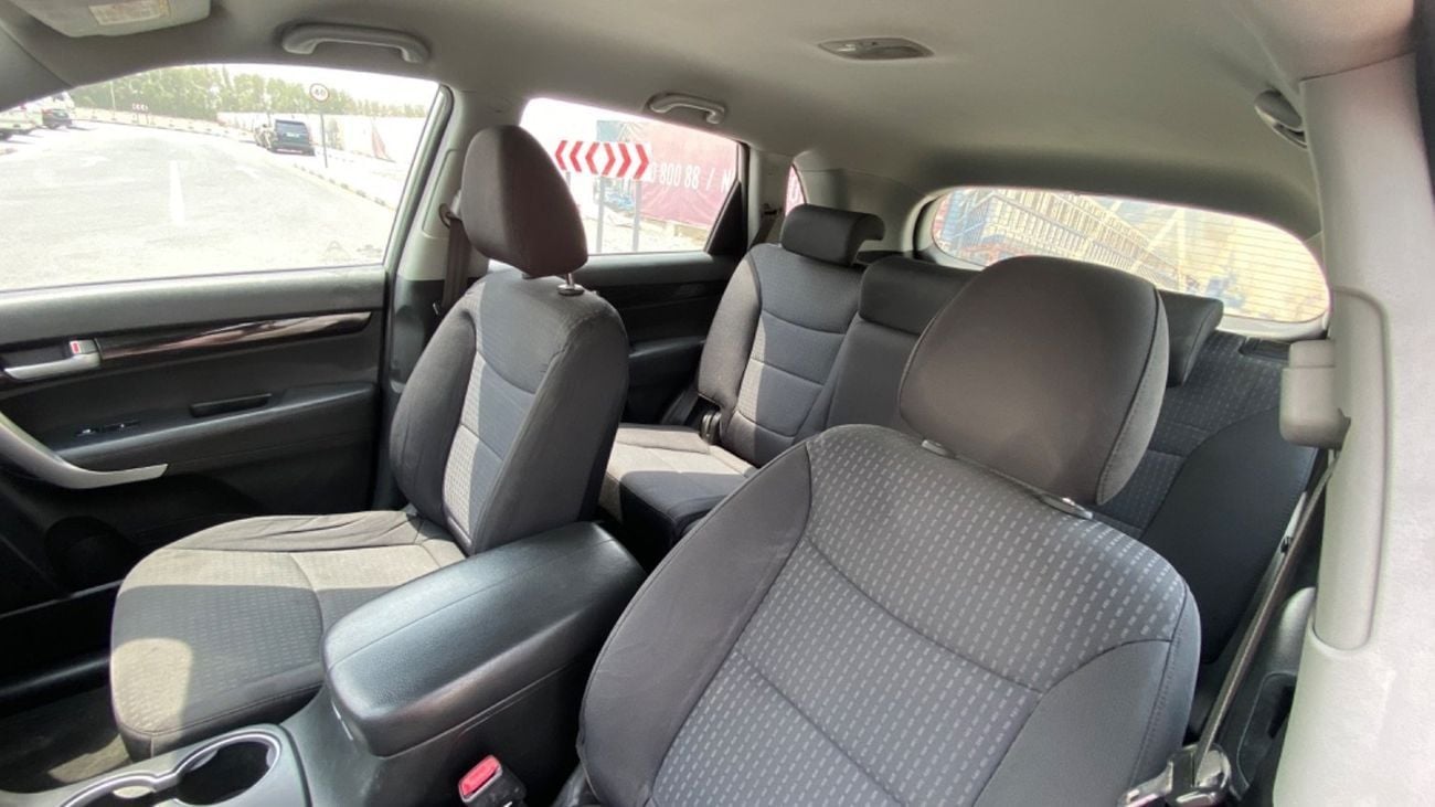 Kia Sorento LX 2.4L (5 Seater)