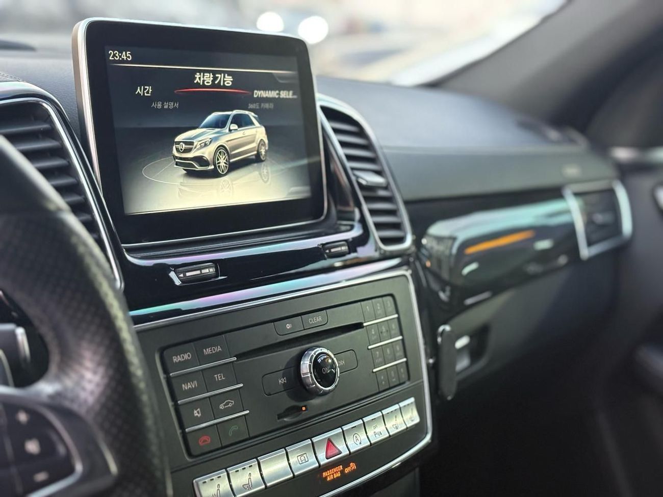 مرسيدس بنز GLE 63 MERCEDS GLE 63 2016