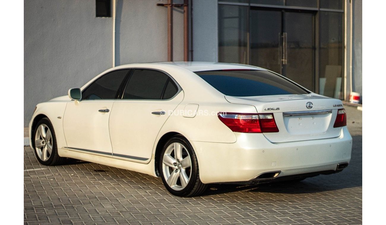 لكزس LS 460