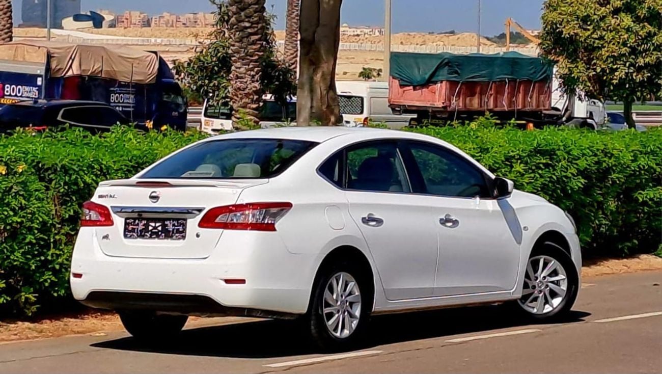 Nissan Sentra SV 530X36 Monthly I GCC l 1.8L, Cruise, GPS I Accident FREE