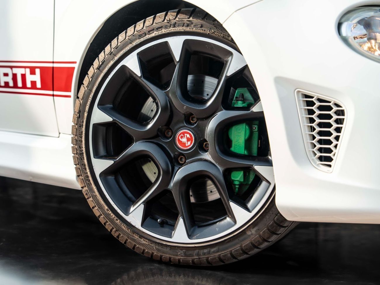 أبارث 595 Competizione