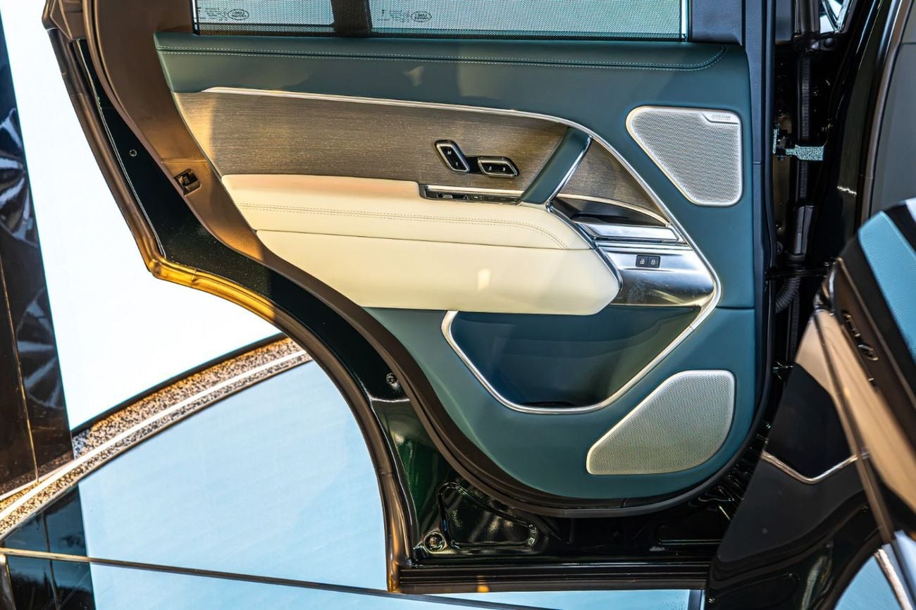 Land Rover Range Rover SV P615 SWB 2026  | British Racing Green  | Serenity Interior | GCC Specs